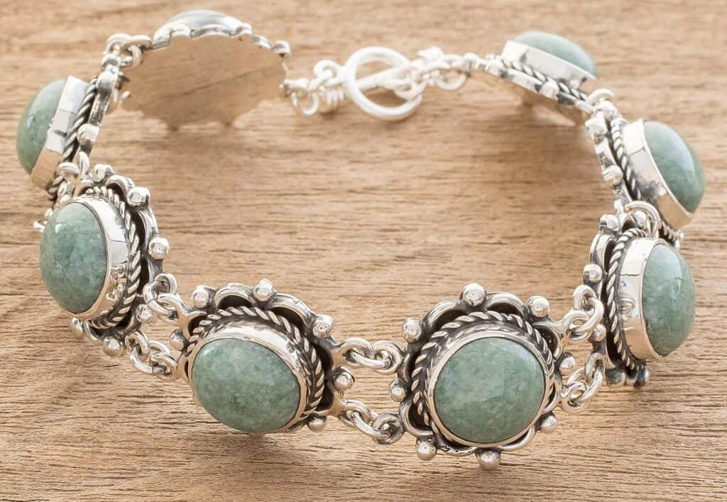 Round Jade Link Bracelet from Guatemala