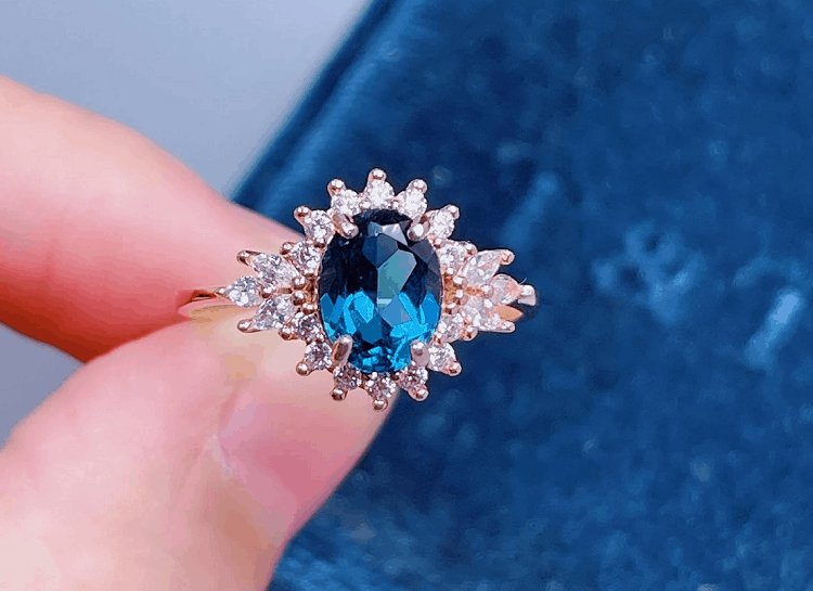 TreeZoy Natural Topaz Ring 