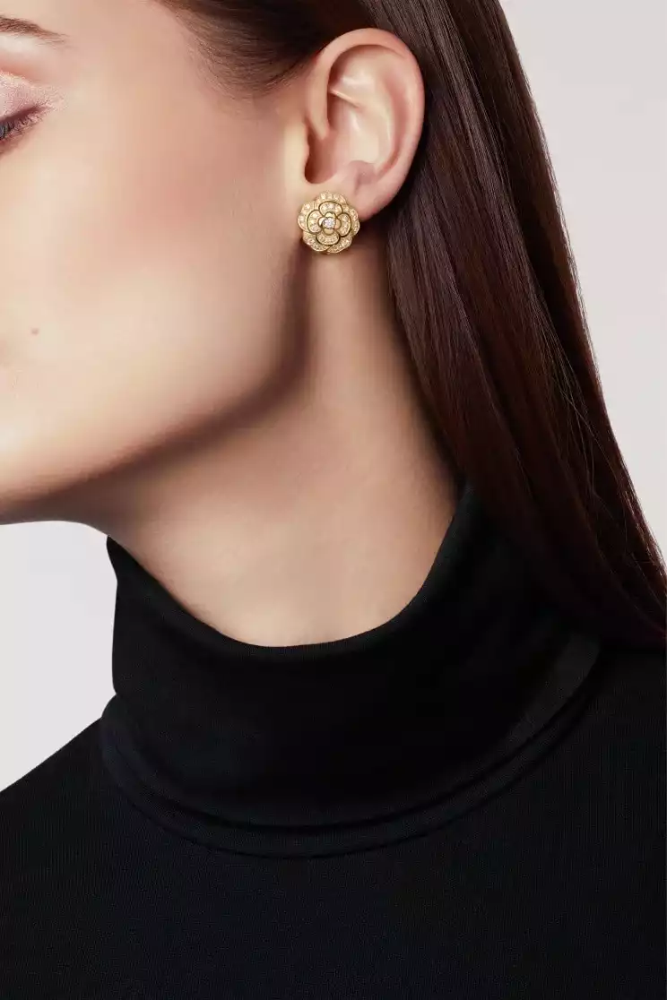 Bouton de Camelia Earrings | Chanel