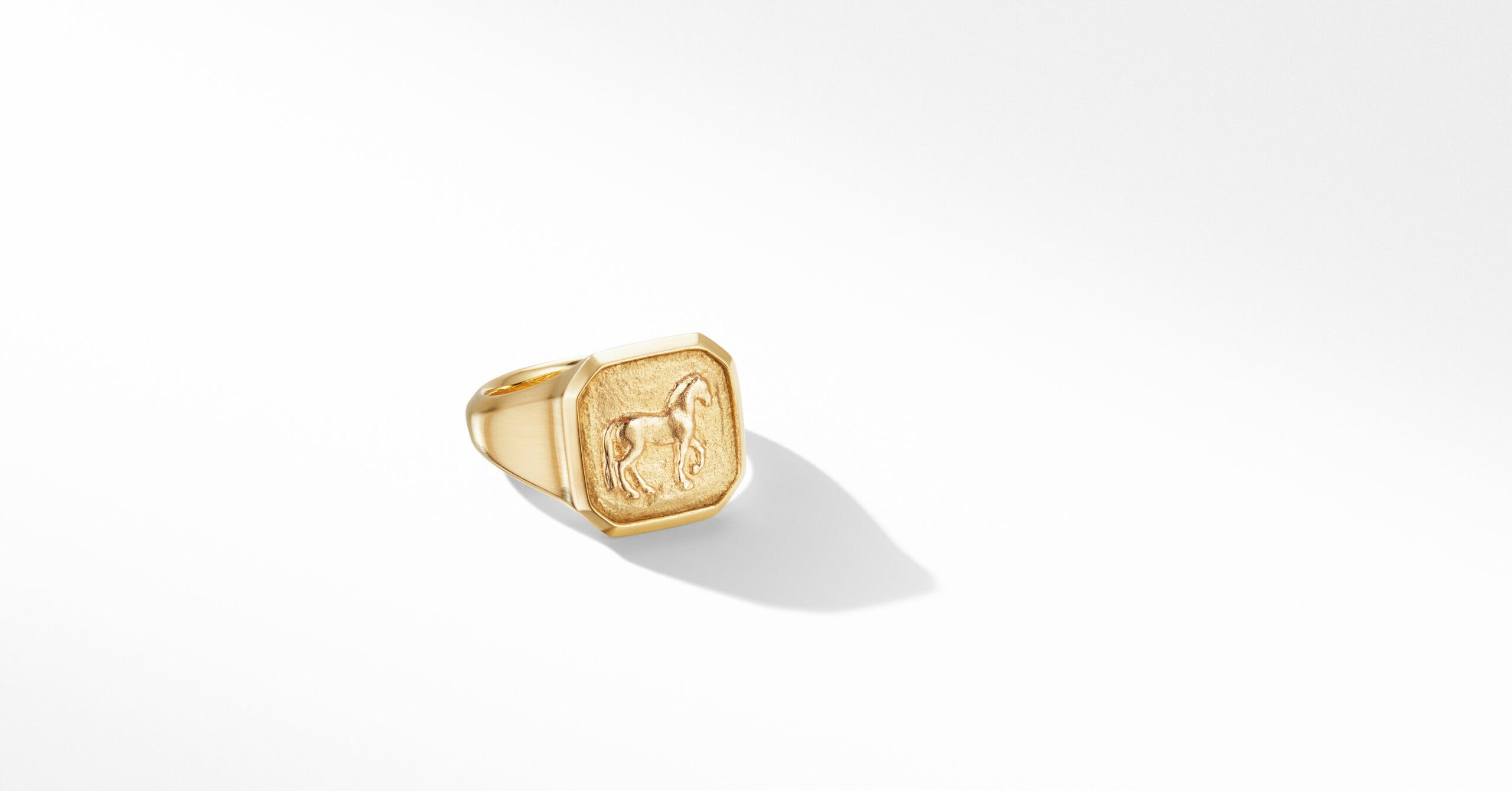 Petrvs Small Horse Pinky Ring | David Yurman