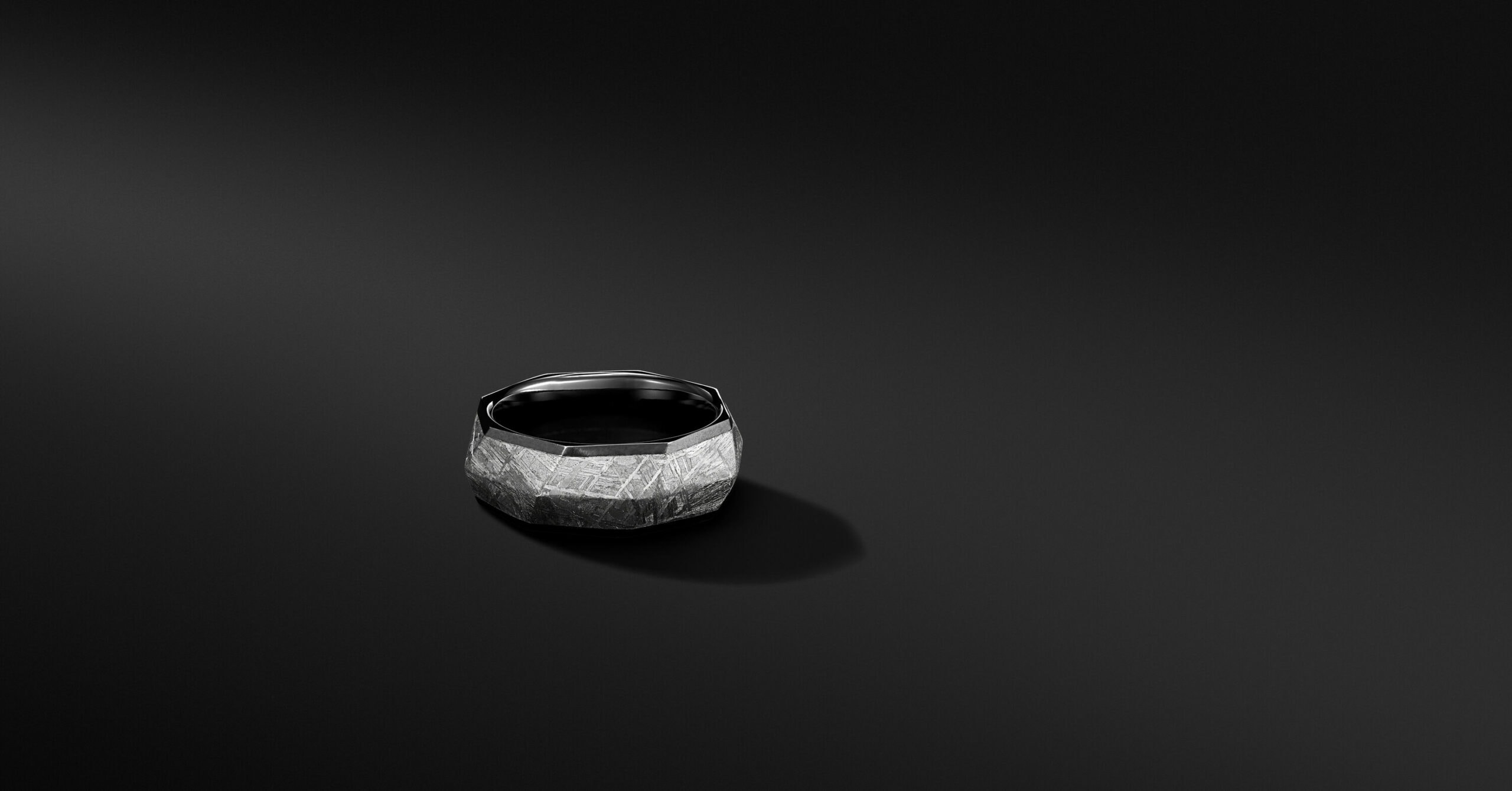 Torqued Faceted Band Ring | David Yurman